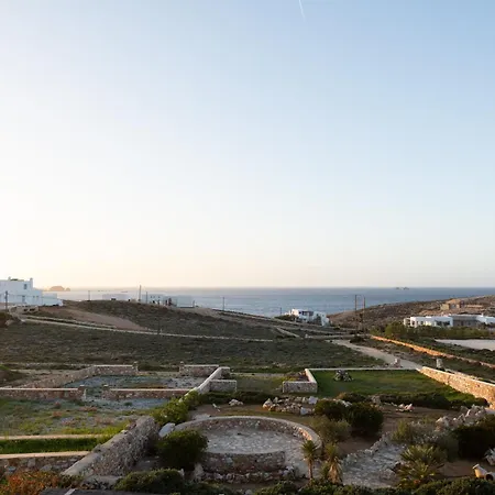 Lydia Parikia (Paros)